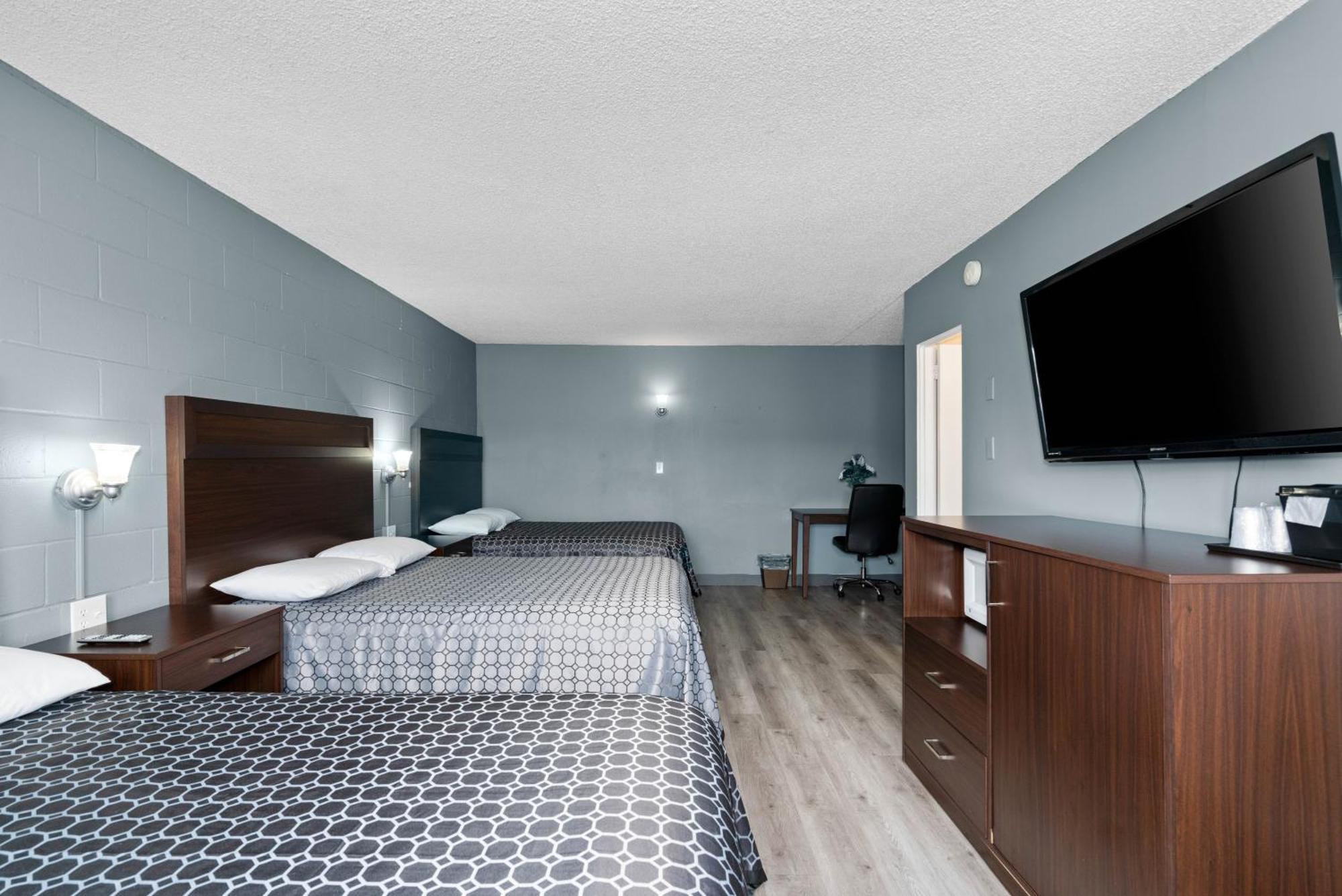 Holiday Lodge Wenatchee Ngoại thất bức ảnh